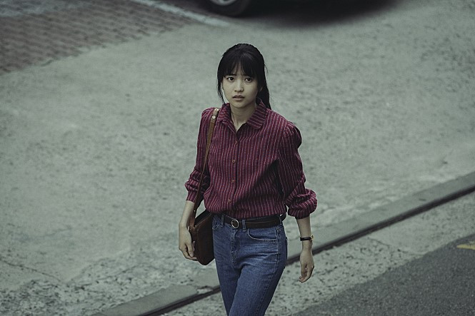 5. 김태리....jpg