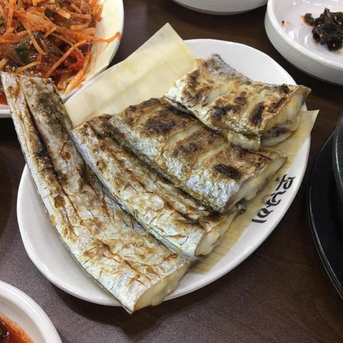 못난이식당_1.jpg