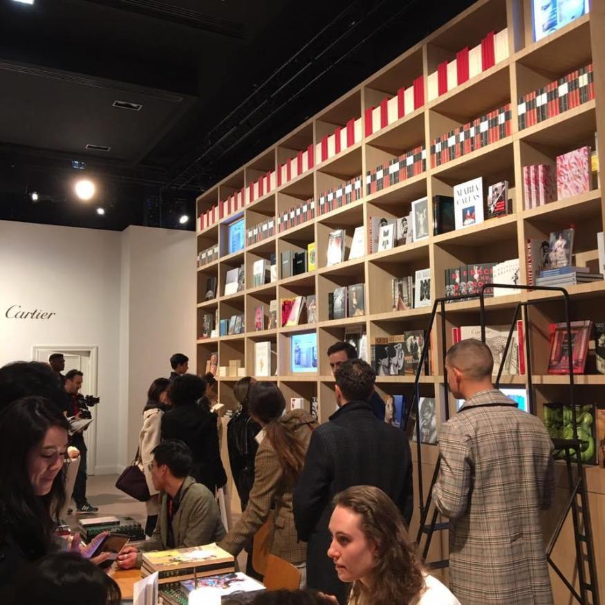 까르띠에-런칭-행사-1.jpg
