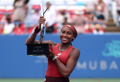 Tennis-Coco-Gauff-with-trophy-winning-DC-Open-Washington-Open-August-6-2023.jpg