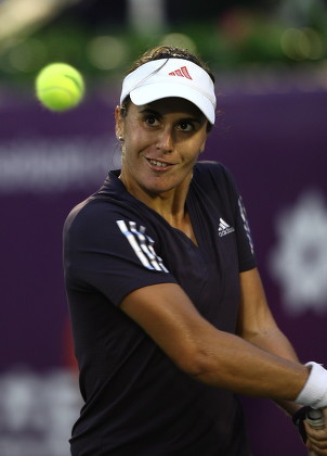 spanish-anabel-medina-garrigues-hits-backhand-return-440nw-7596143ae.jpg