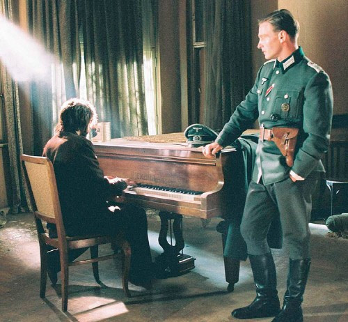 피아니스트 쇼팽.jpg