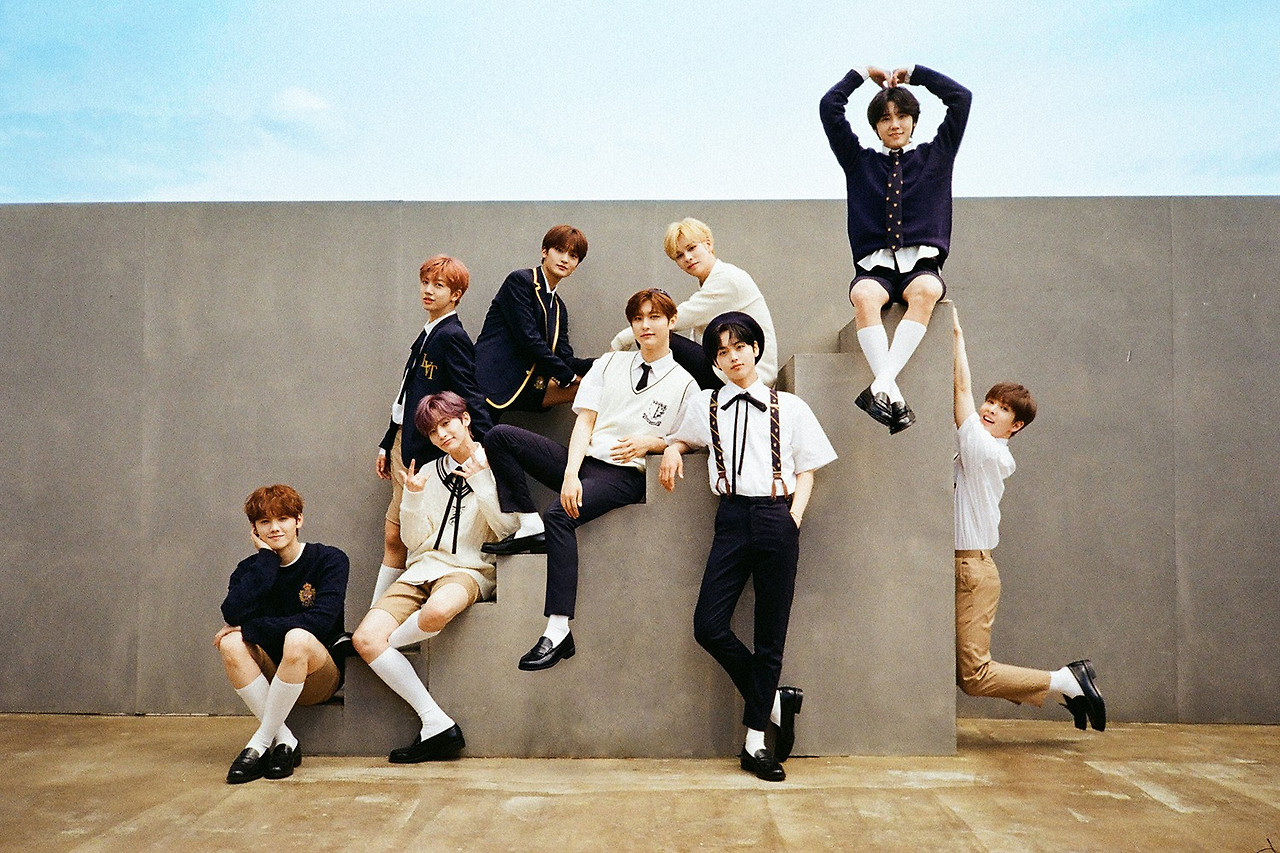 클라우드 나인.jpg