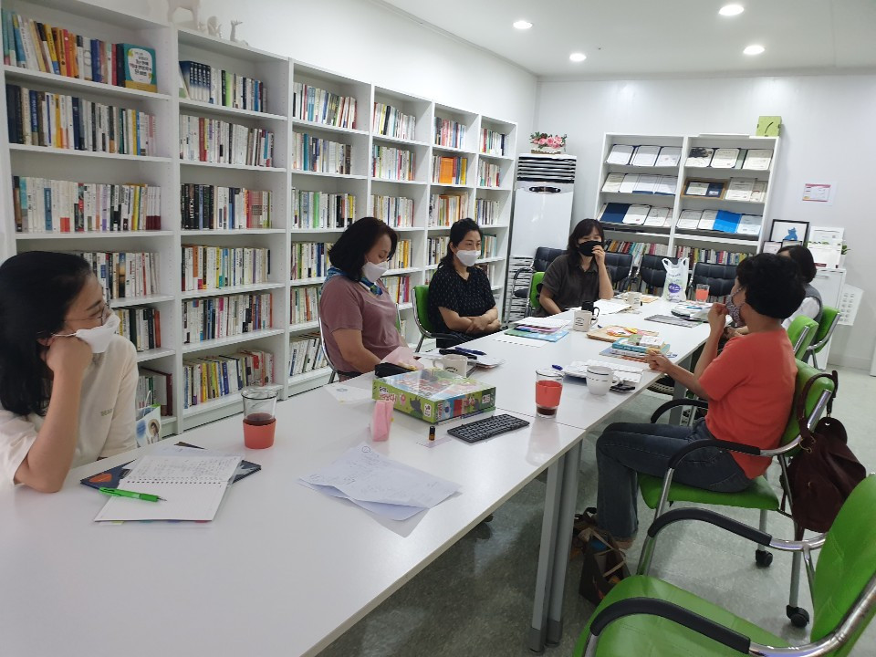 3 글쓰기 강의 나누기.jpg