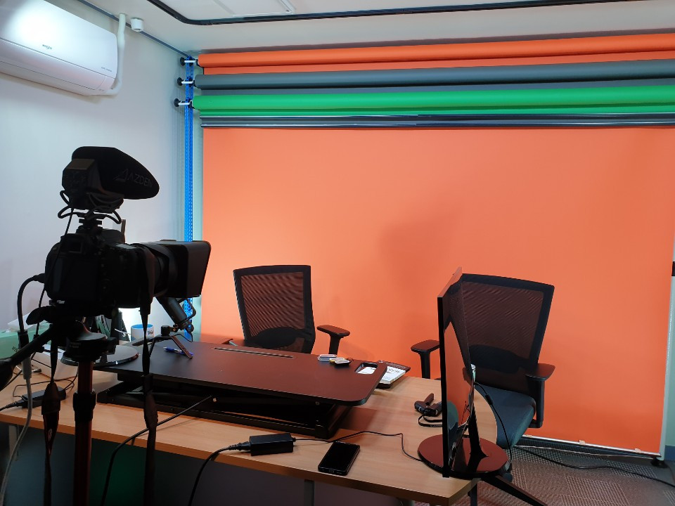 유튜브 촬영 및 편집실- 구독자 늘리기.jpg