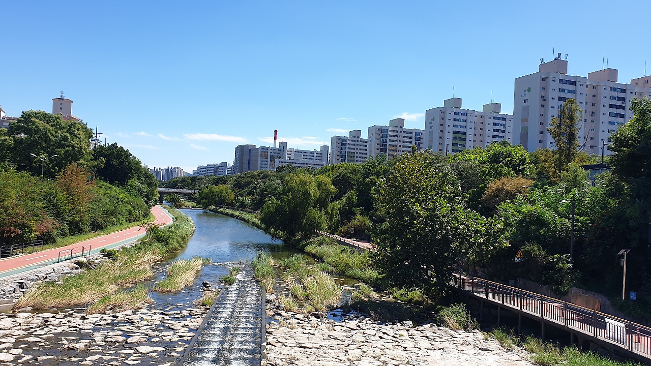 우이천 자전거 길 (1).jpg