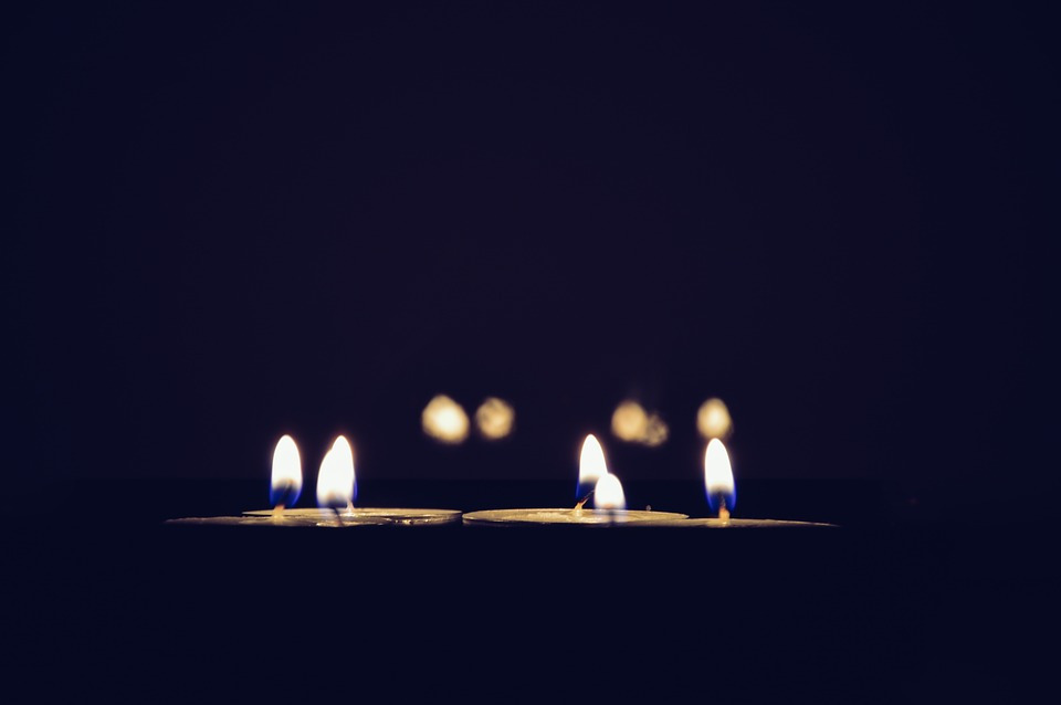 candles-933690_960_720.jpg