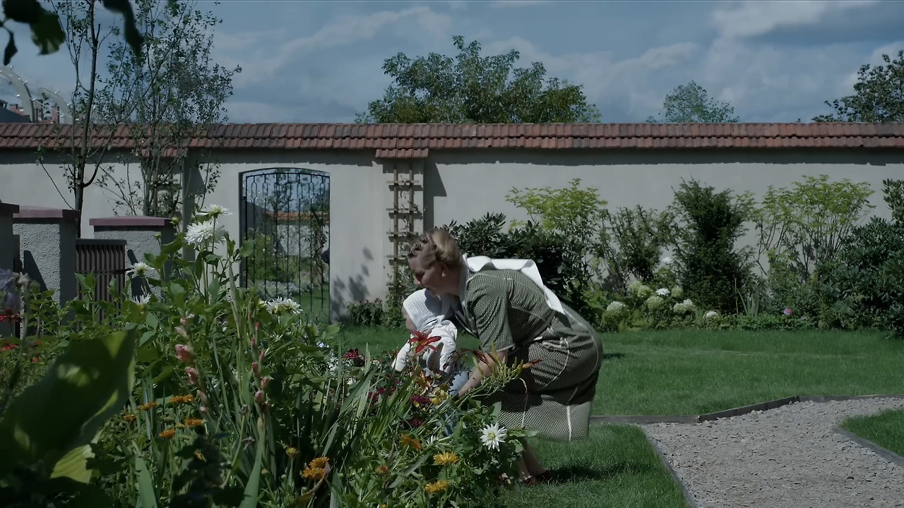 시퀀스 02.00_00_20_27.스틸 001.jpg