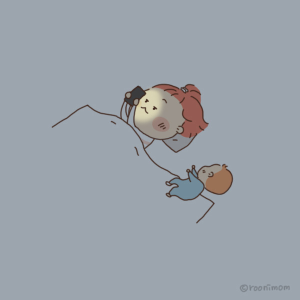 toon120_피곤해죽겠는데 핸드폰5.jpg