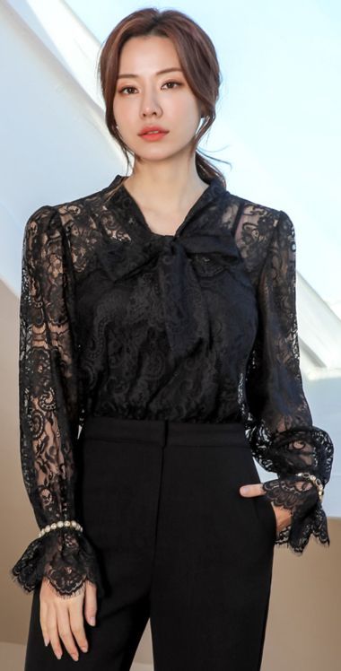 lace blouse.jpg