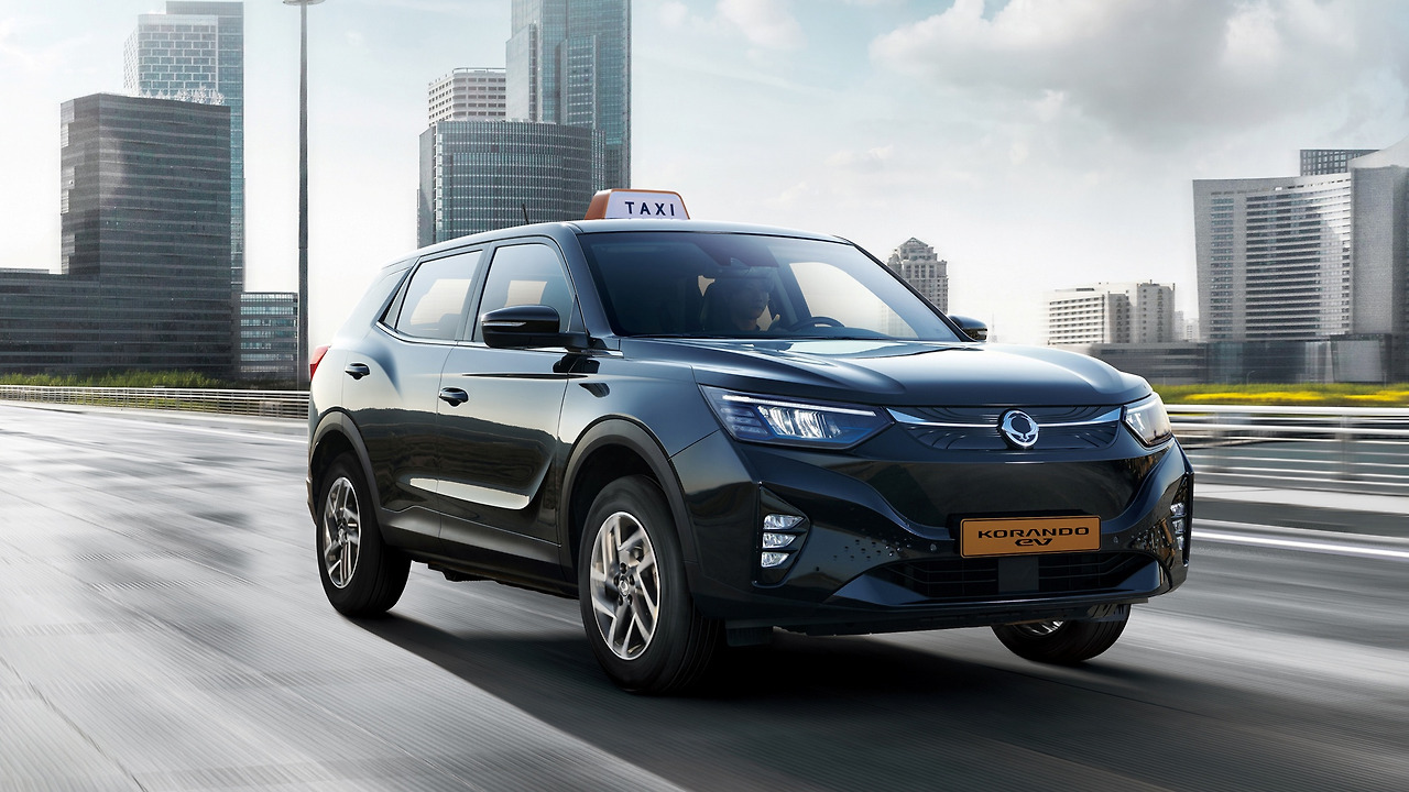 20231219_KGM_코란도_EV_택시_2.jpg