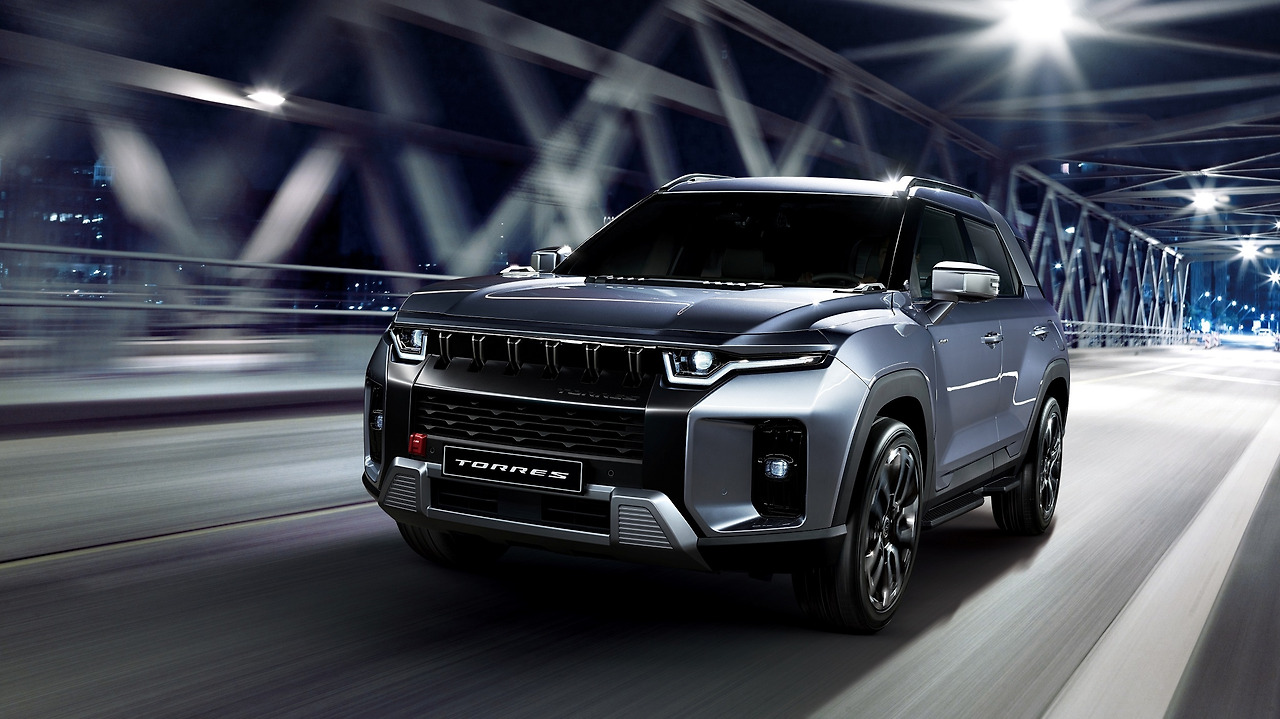 2205_J100 야간주행.jpg