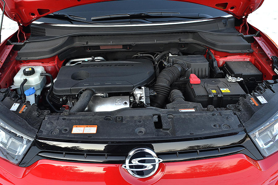 엔진룸 점검.jpg