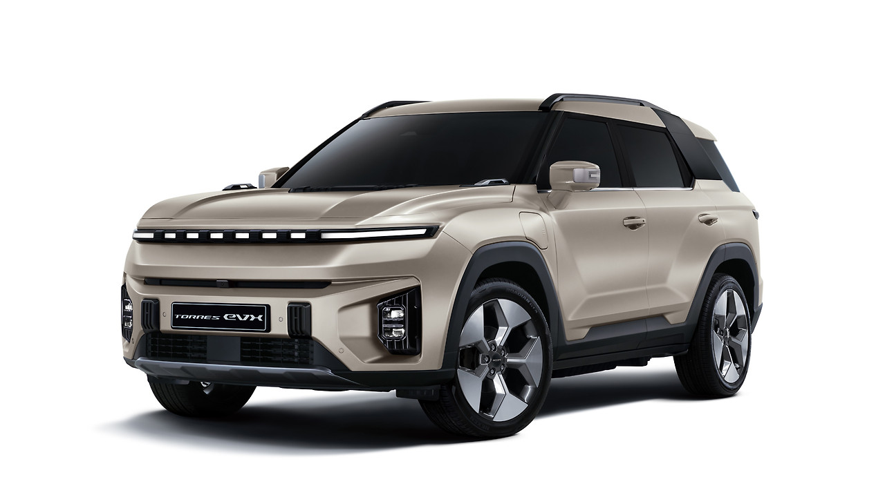 2303_U100 라인업 EBL(1톤).jpg