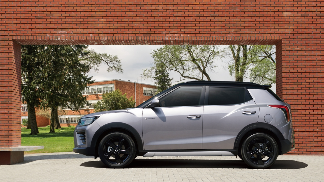 2305_티볼리 스타일정측.jpg