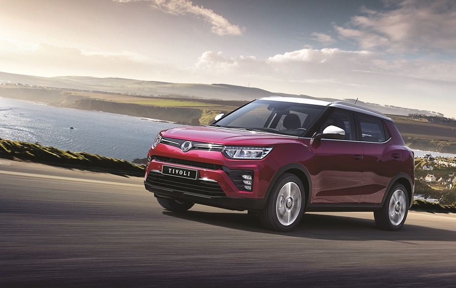 0120_SUV 시대_티볼리.jpg