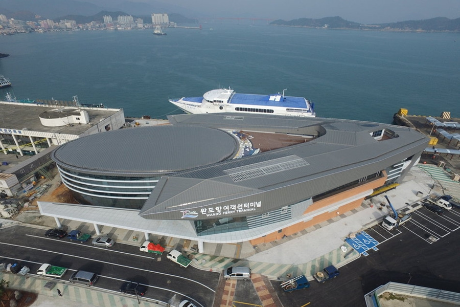 연휴드라이브_완도항여객선터미널.jpg