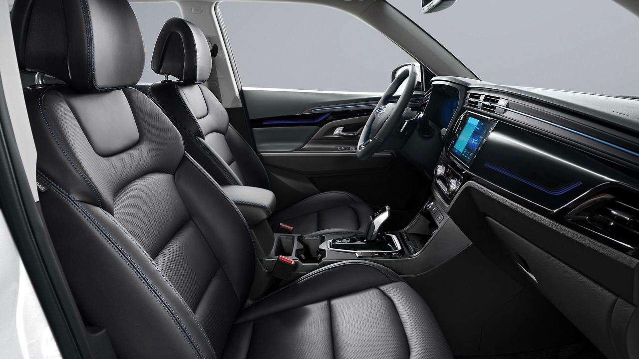 E100 인테리어 칼라가이드_블랙.jpg