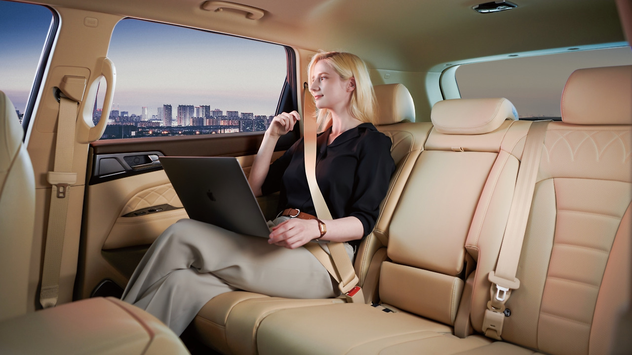 2304_Y461 2열 리클라이닝.jpg