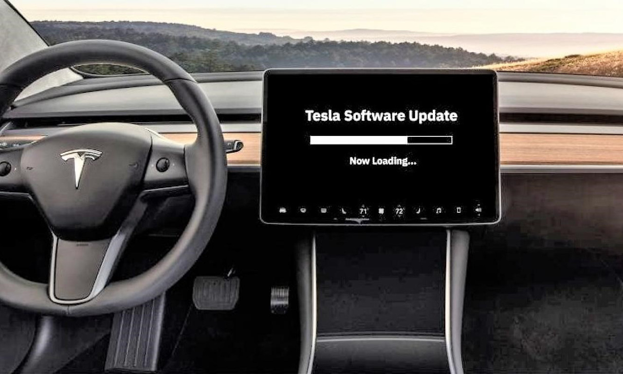 Tesla-Software.jpg