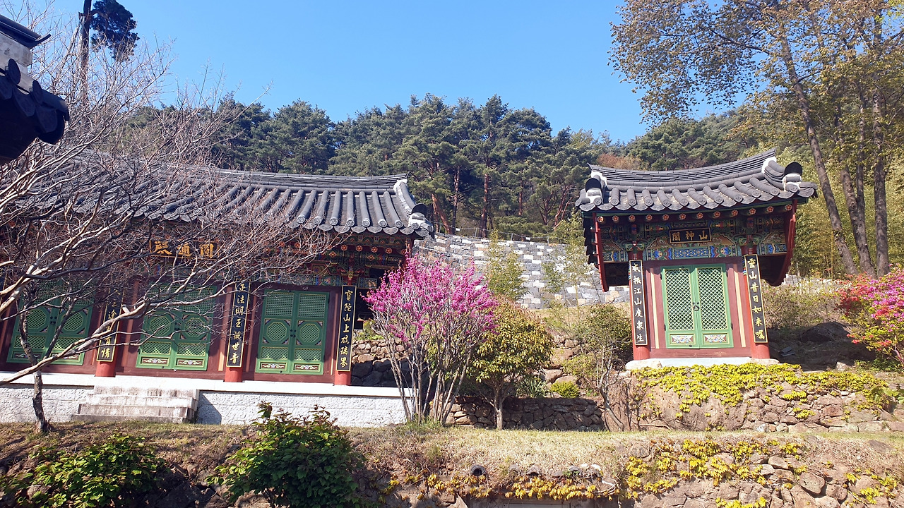 imsz-벽송사_원통전_산신각 -20200428_160910.jpg