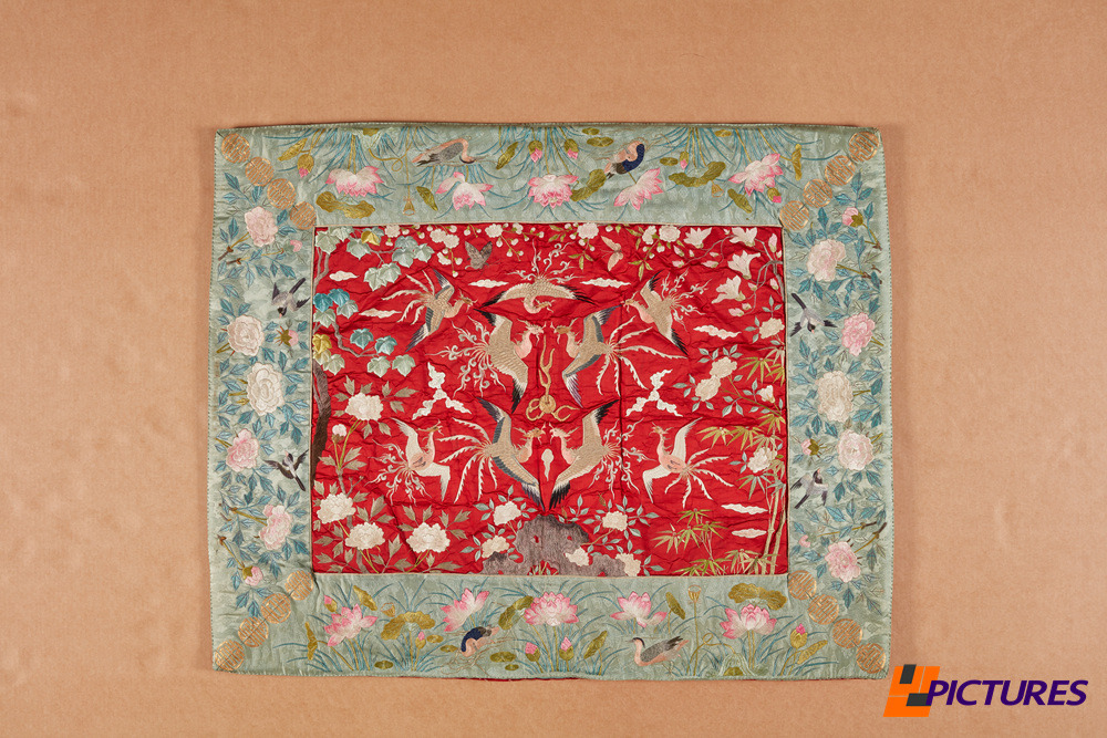 1-2-16 연화봉황무늬자수방석 (2).jpg