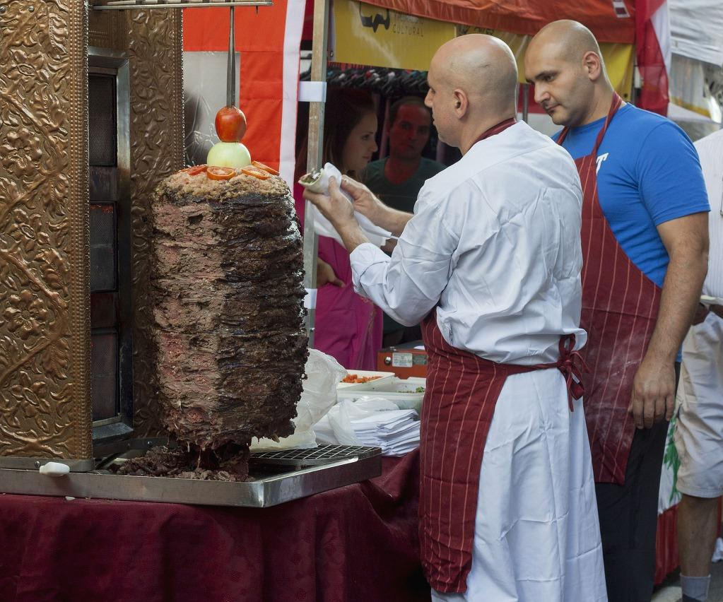 shawarma-1564906_1920.jpg