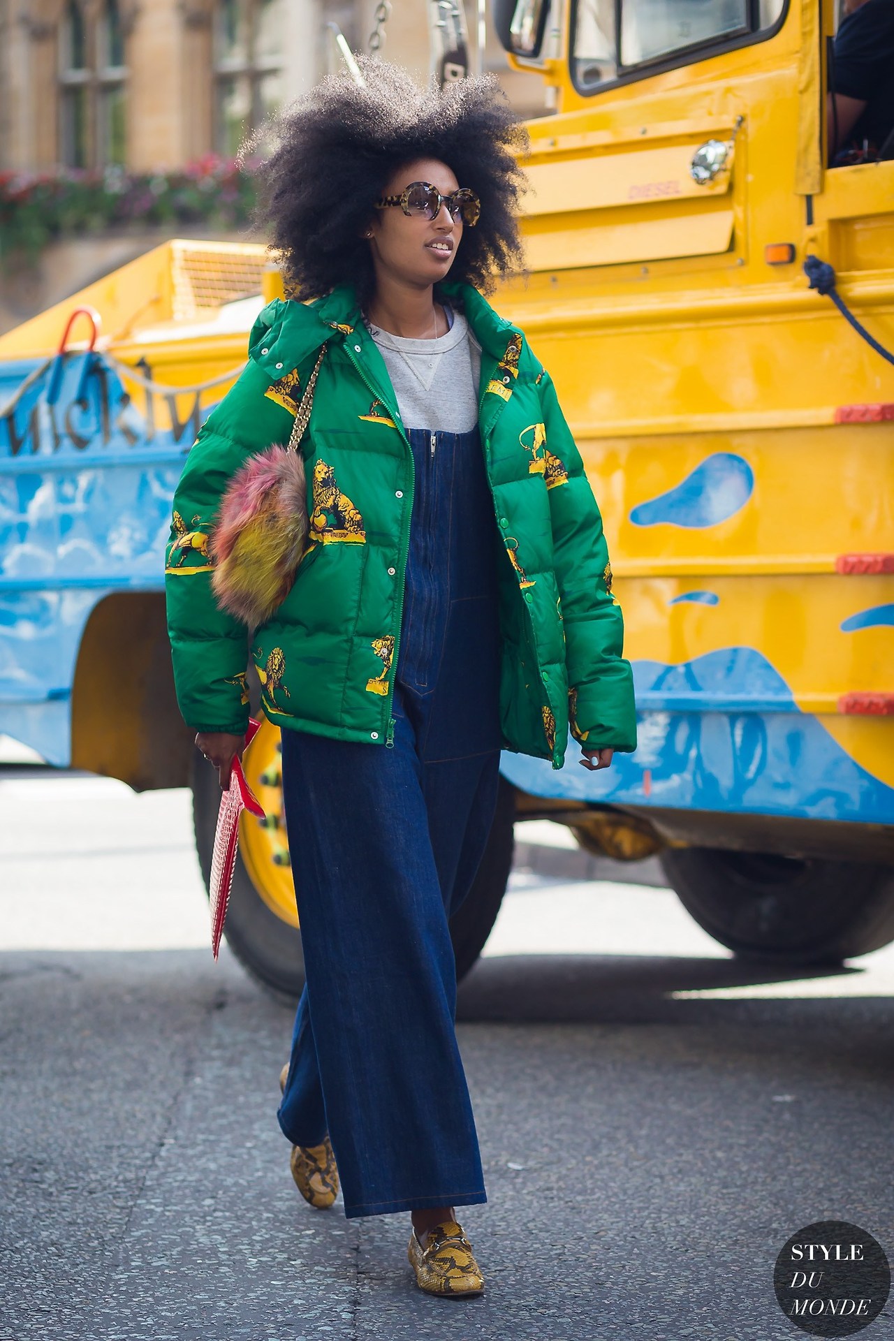 Julia-Sarr-Jamois-by-STYLEDUMONDE-Street-Style-Fashion-Photography_MG_4910-700x1050@2x.jpg