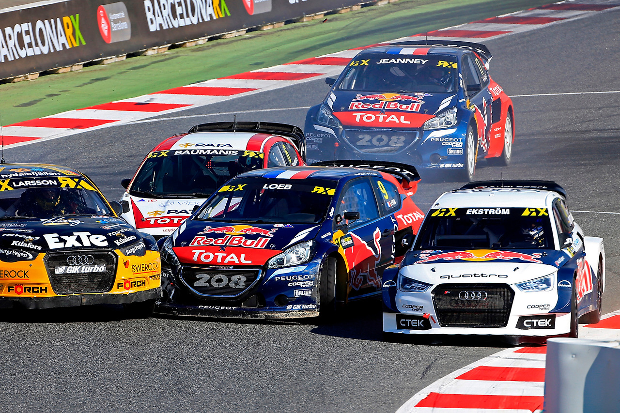 P-20160918-00597_HiRes JPEG 24bit RGB.jpg