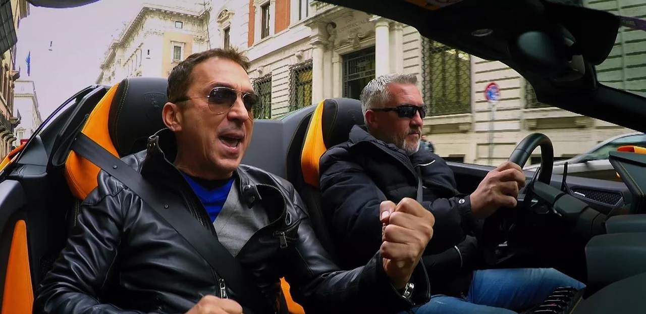 폴 할리우드의 자동차 대륙 횡단.jpg