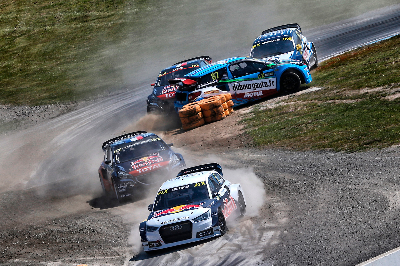 P-20160506-00546_HiRes JPEG 24bit RGB.jpg