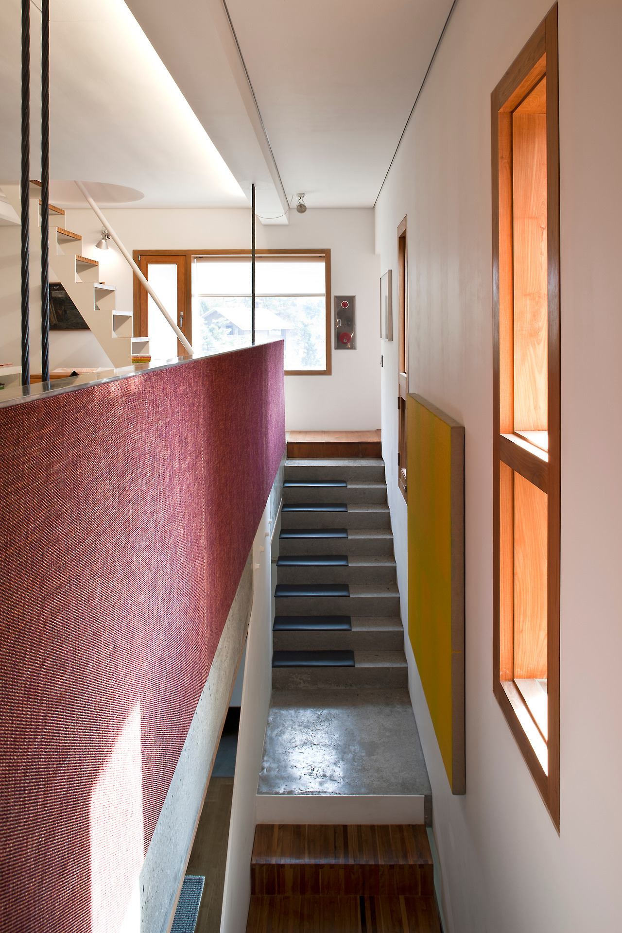 (120p-1) 2011_4box_wooseophwang_01.jpg