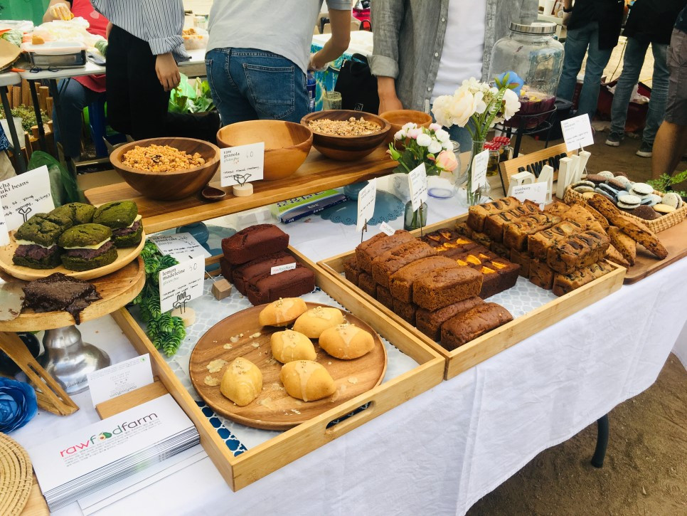 6._식물성_재료로_만든_다양한_비건_먹거리_부스.jpg