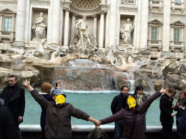 트래비 형앤수.jpg