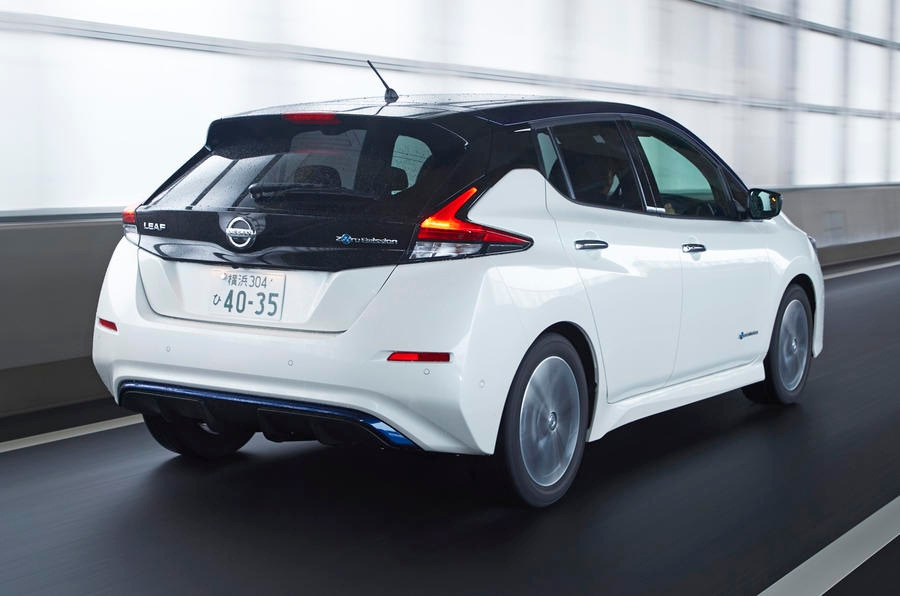 nissan-leaf-2018-rear.jpg
