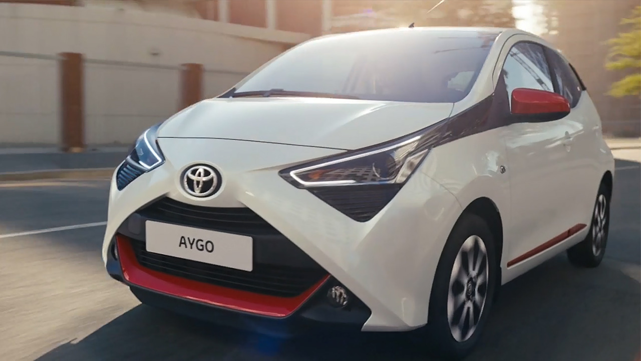 toyota-aygo-2018-movie-intro-poster_tcm-1016-1377668.jpg