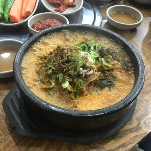깊은맛 해장국.jpg