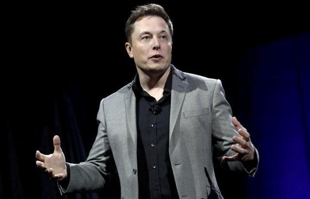 일런 머스크02.jpg