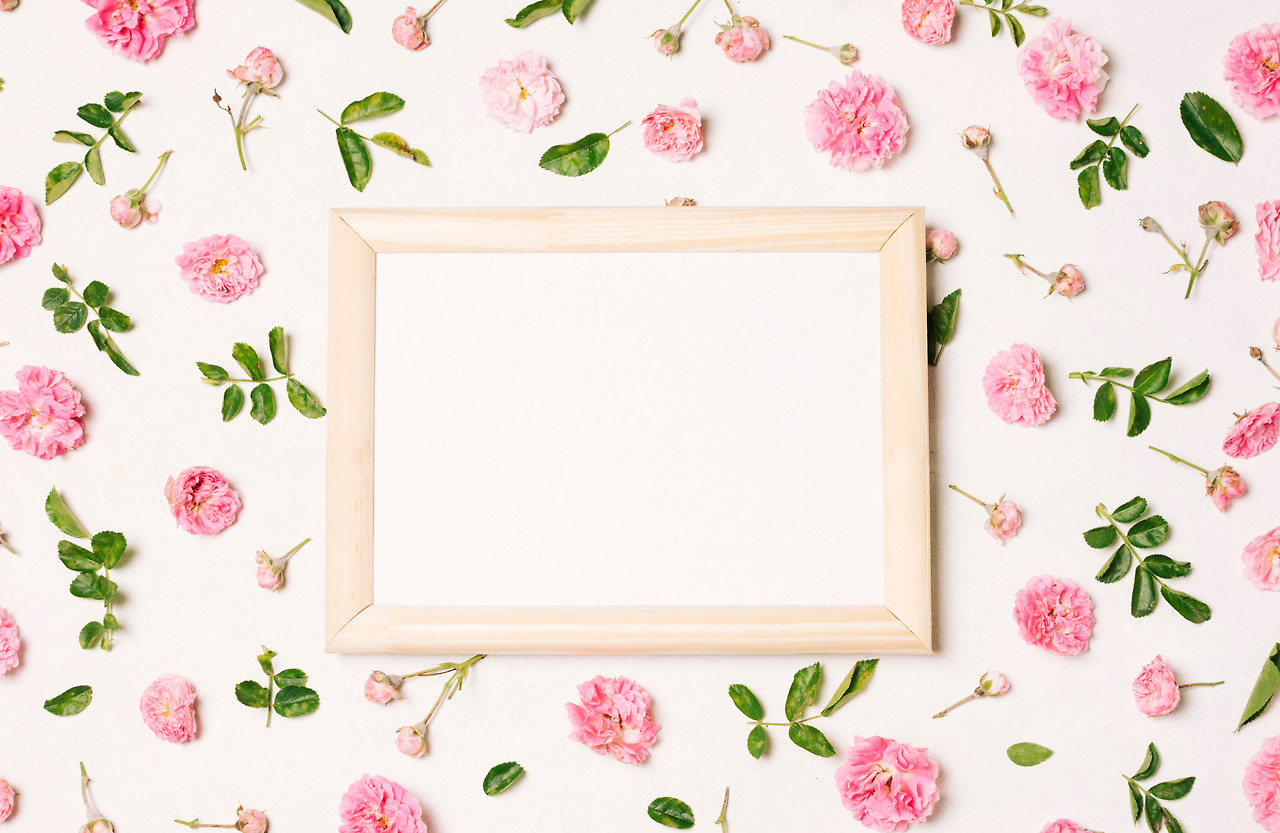 photo-frame-collection-pink-flowers-green-leaves.jpg
