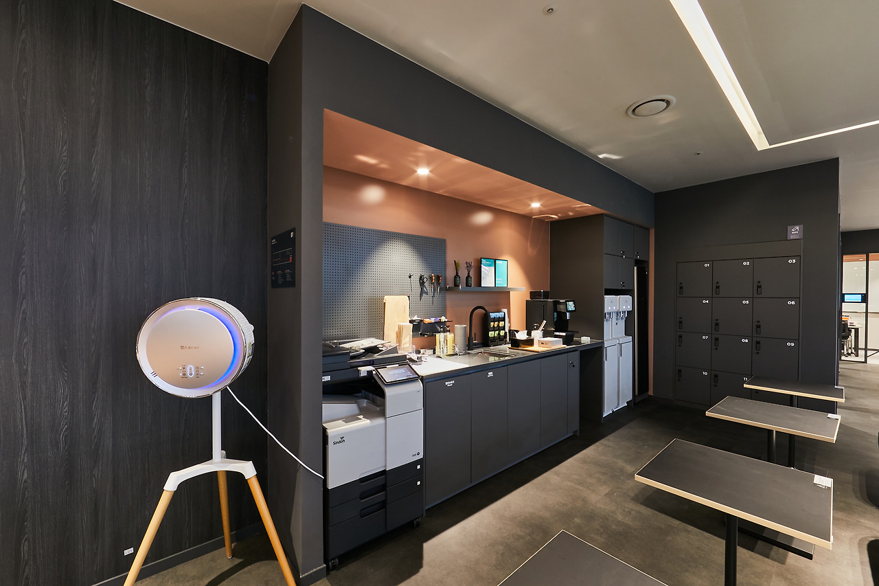 스파크플러스 스플라운지 마들역_14.jpg