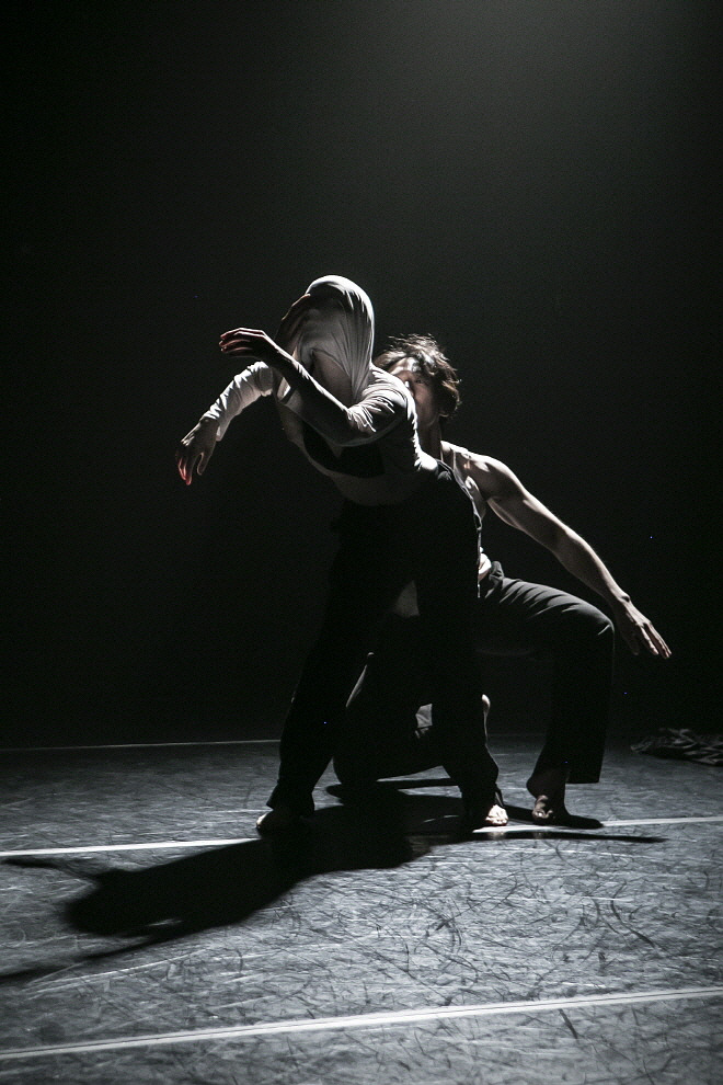 고스트그룹 단체 사진 1.jpg