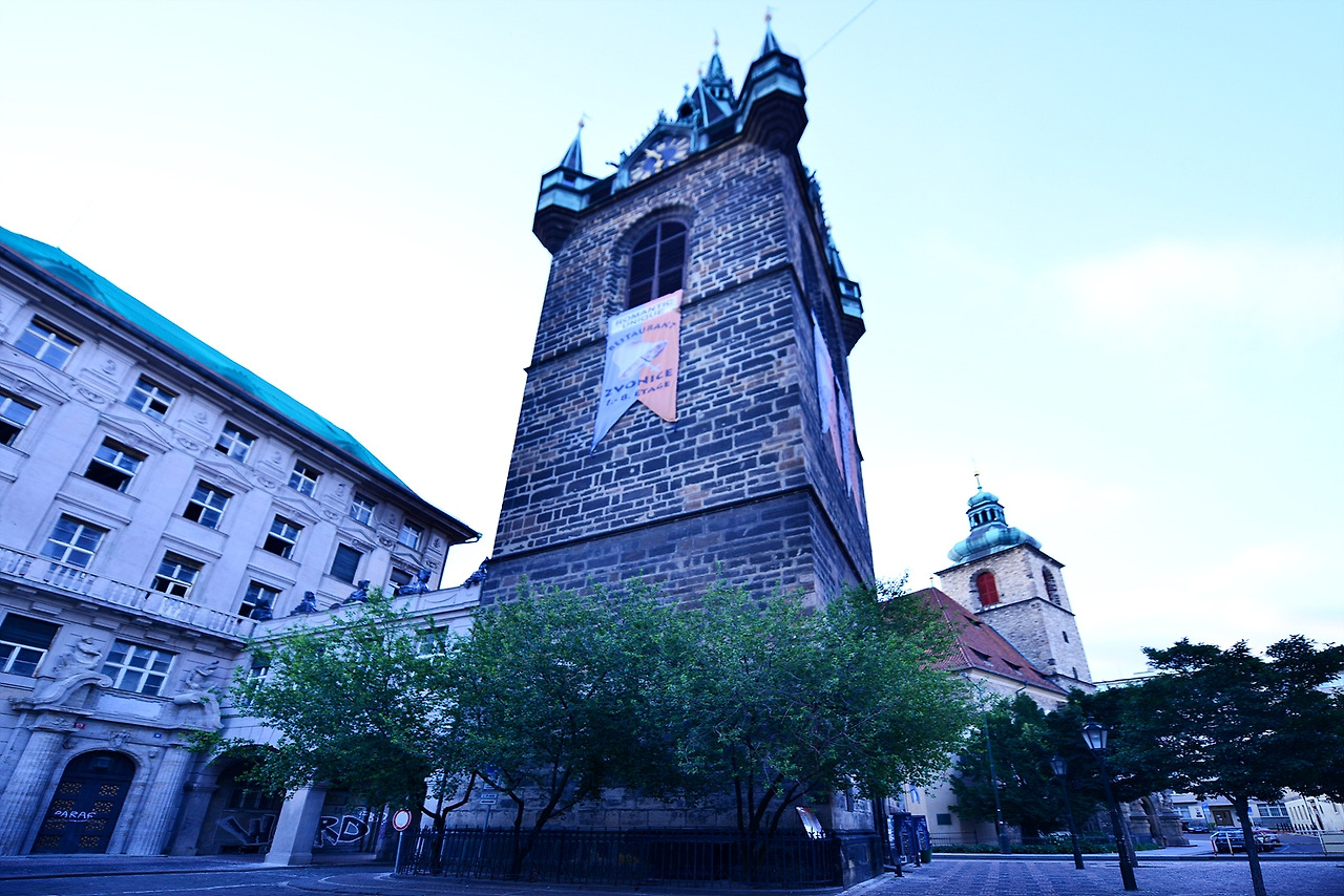 진드리스카의 탑 (1).jpg