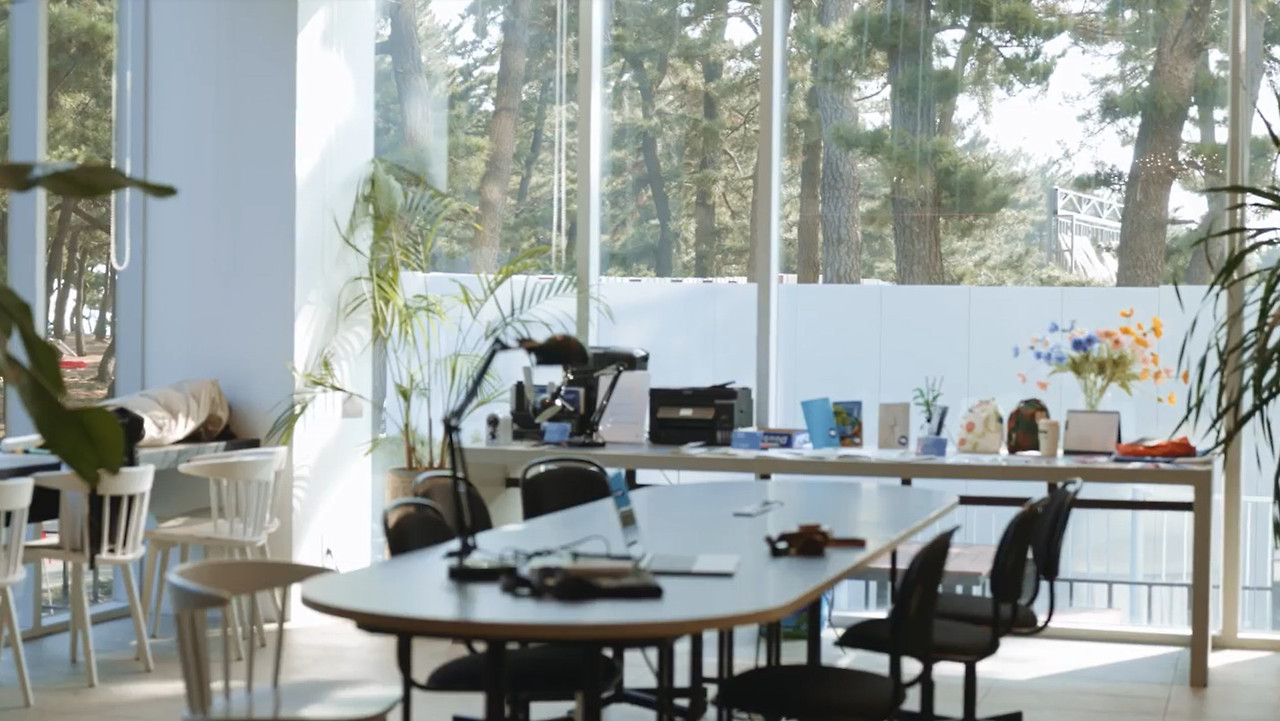 일로오션 소도시 홍보영상 해변편 캡쳐 (6).jpg