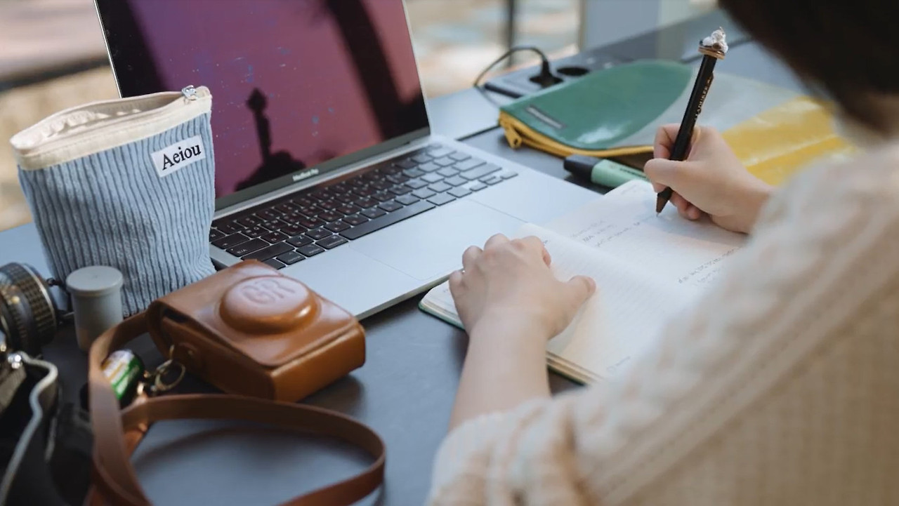 일로오션 소도시 홍보영상 해변편 캡쳐 (10).jpg