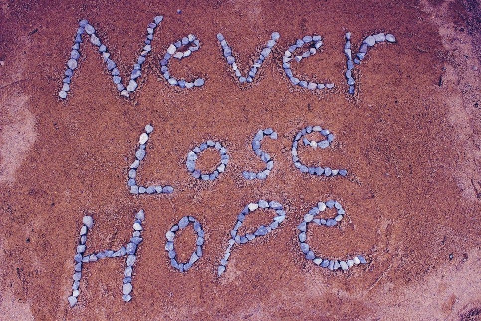 never-lost-hope-2636197_1280.jpg