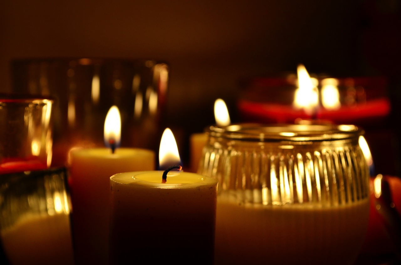 candles-4674012_1280.jpg