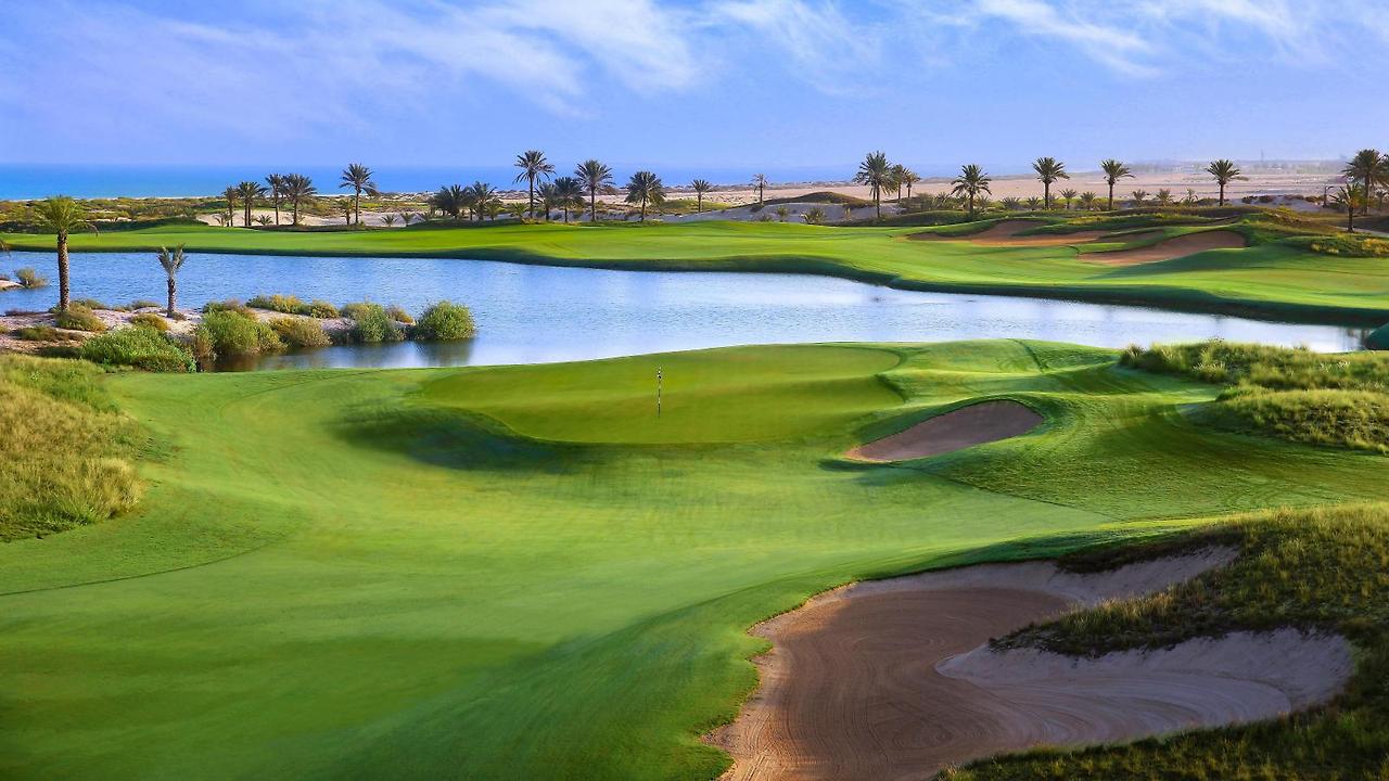 saadiyat-beach-golf-club-36-xl.jpg