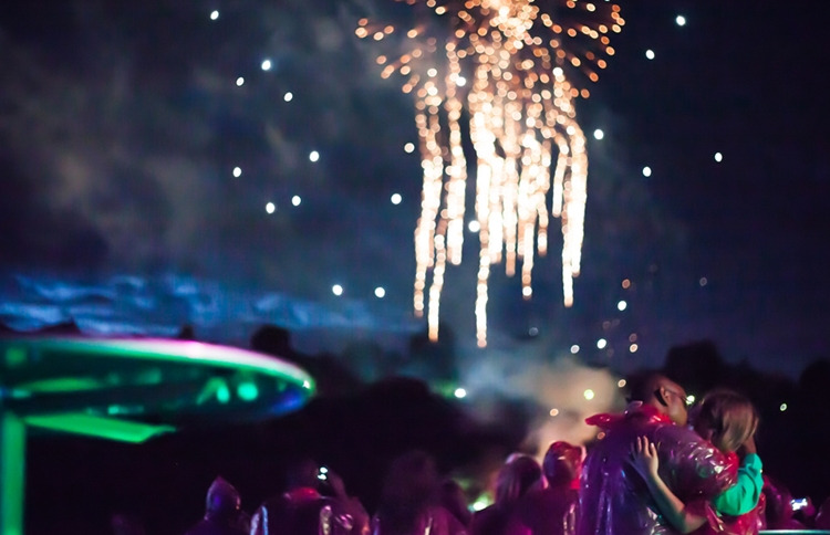 나이아가라 폭포 불꽃놀이 크루즈 (5).jpg