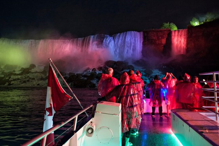 나이아가라 폭포 나이트 크루즈 (2).jpg