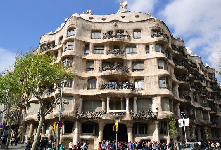 la-pedrera-e1461564909224.jpg